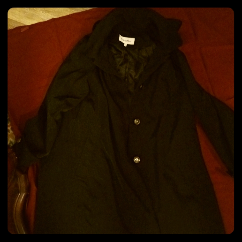 Calvin Klein 3/4 woman's size med  trench coat